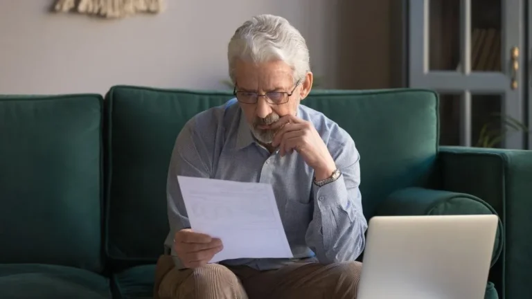 Cognitive Wealth Strategist